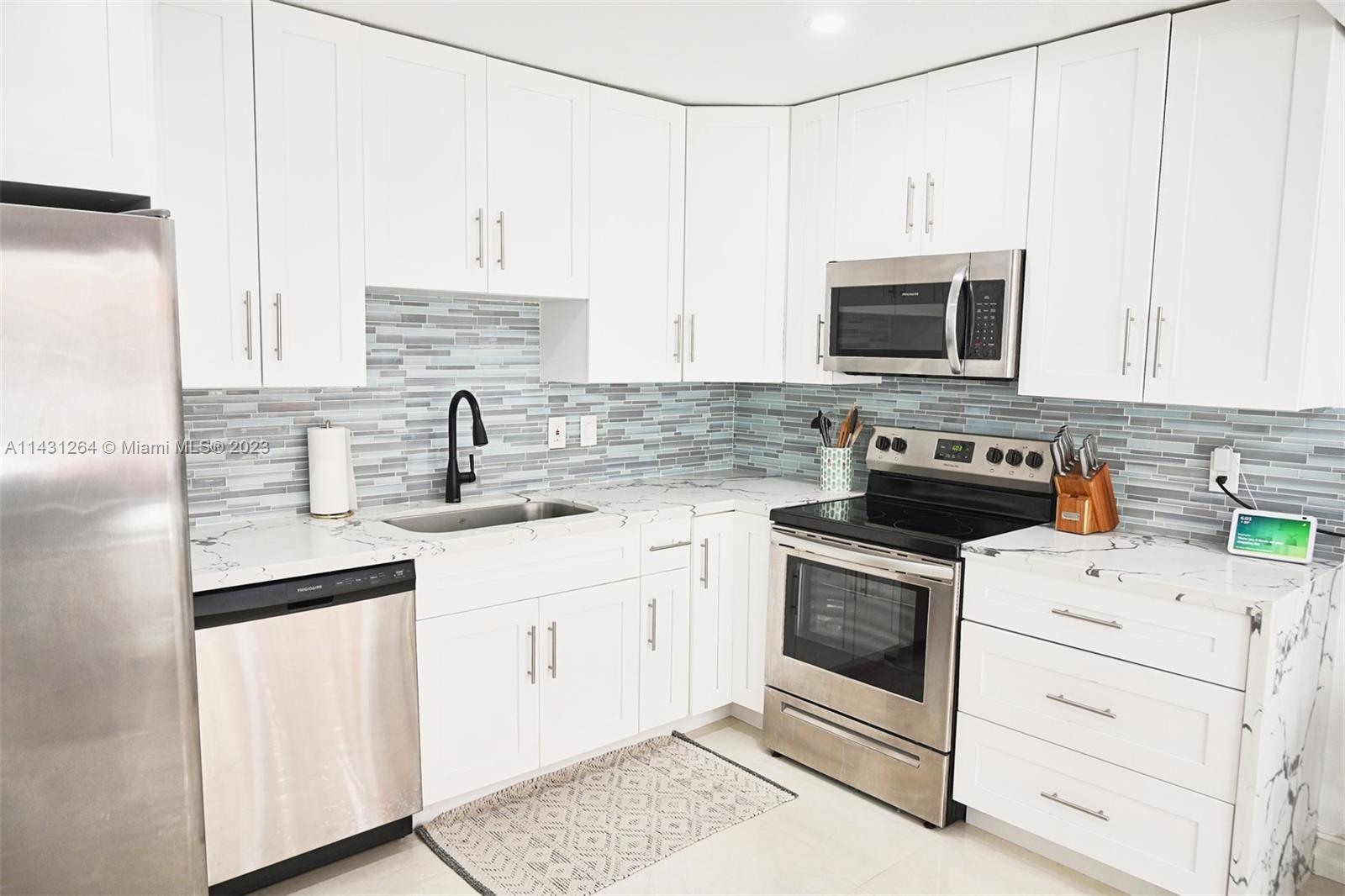 CORAL RIDGE ADD - Residential Lease