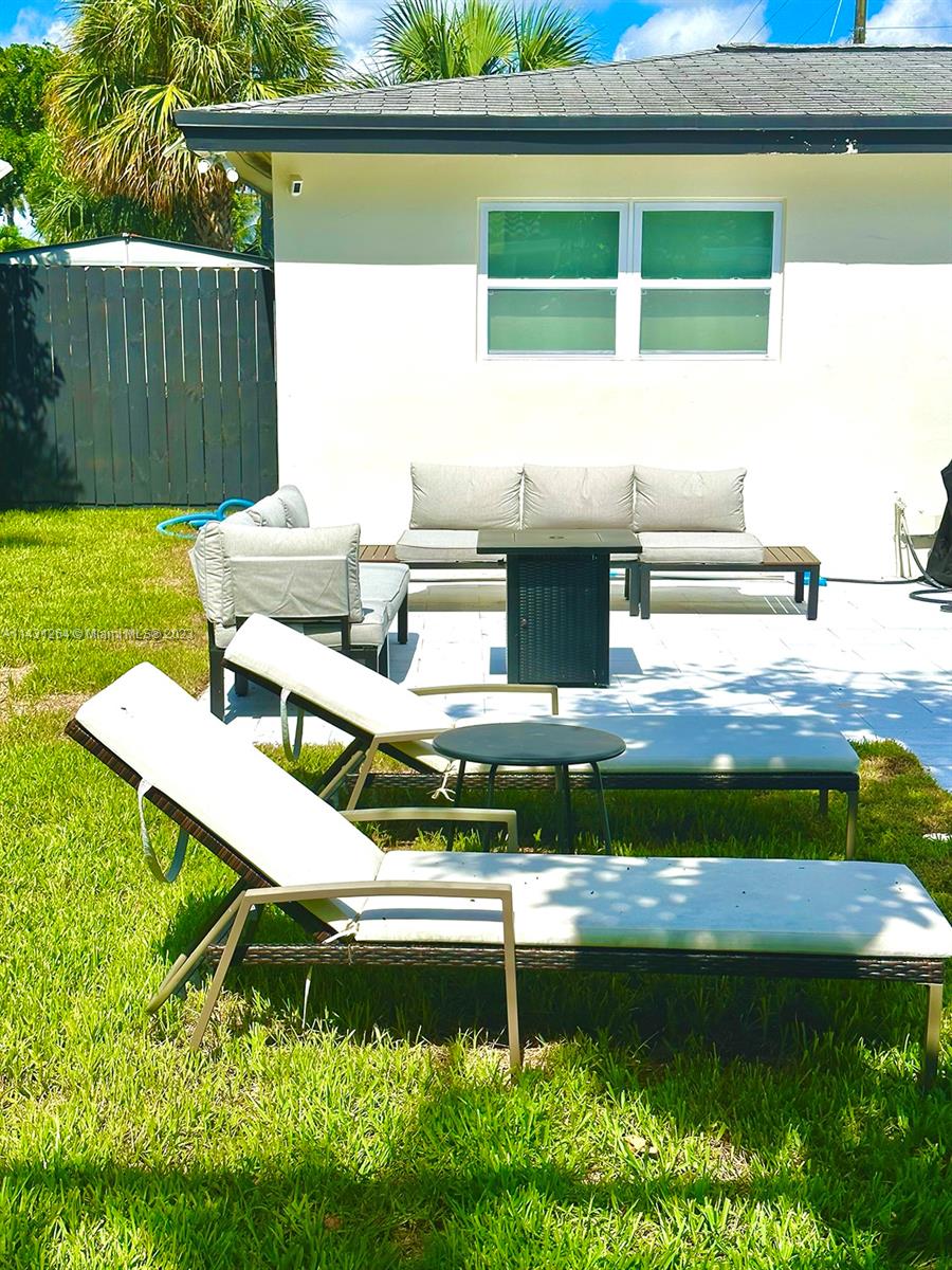 CORAL RIDGE ADD - Residential Lease