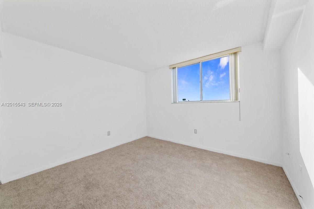 FLORIDA 2001 CONDO - Residential Lease