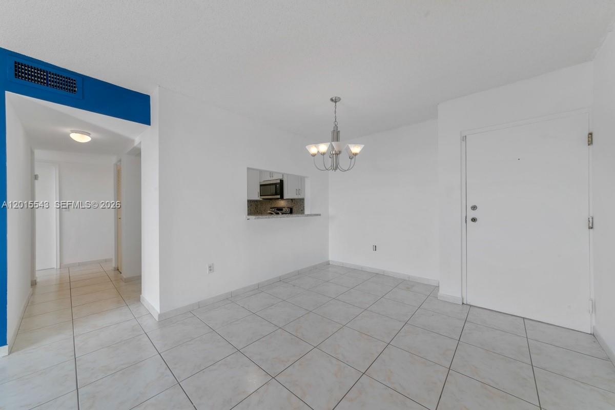 FLORIDA 2001 CONDO - Residential Lease