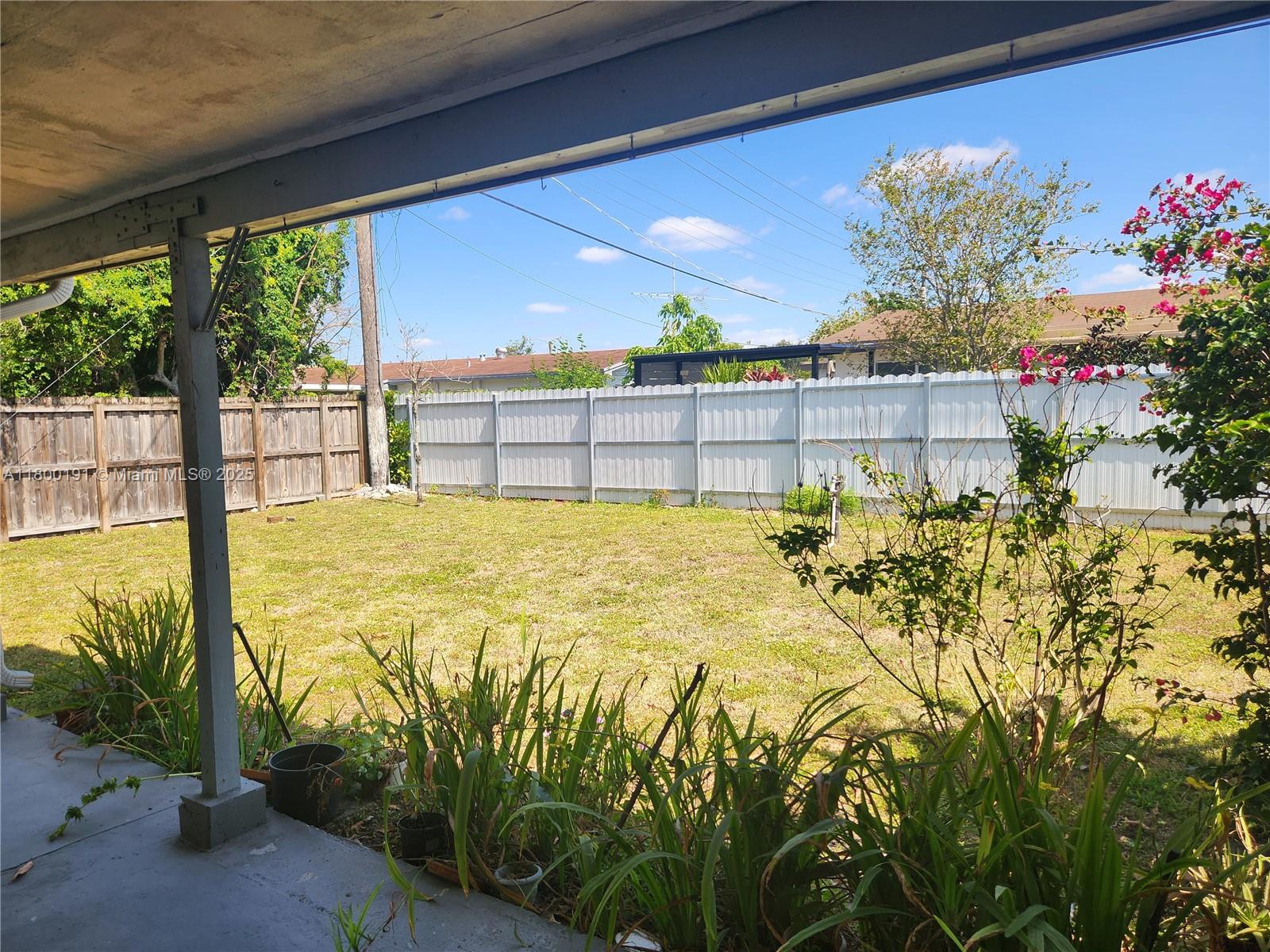 View photos, virtual tours, details... 1011 NE 196th St