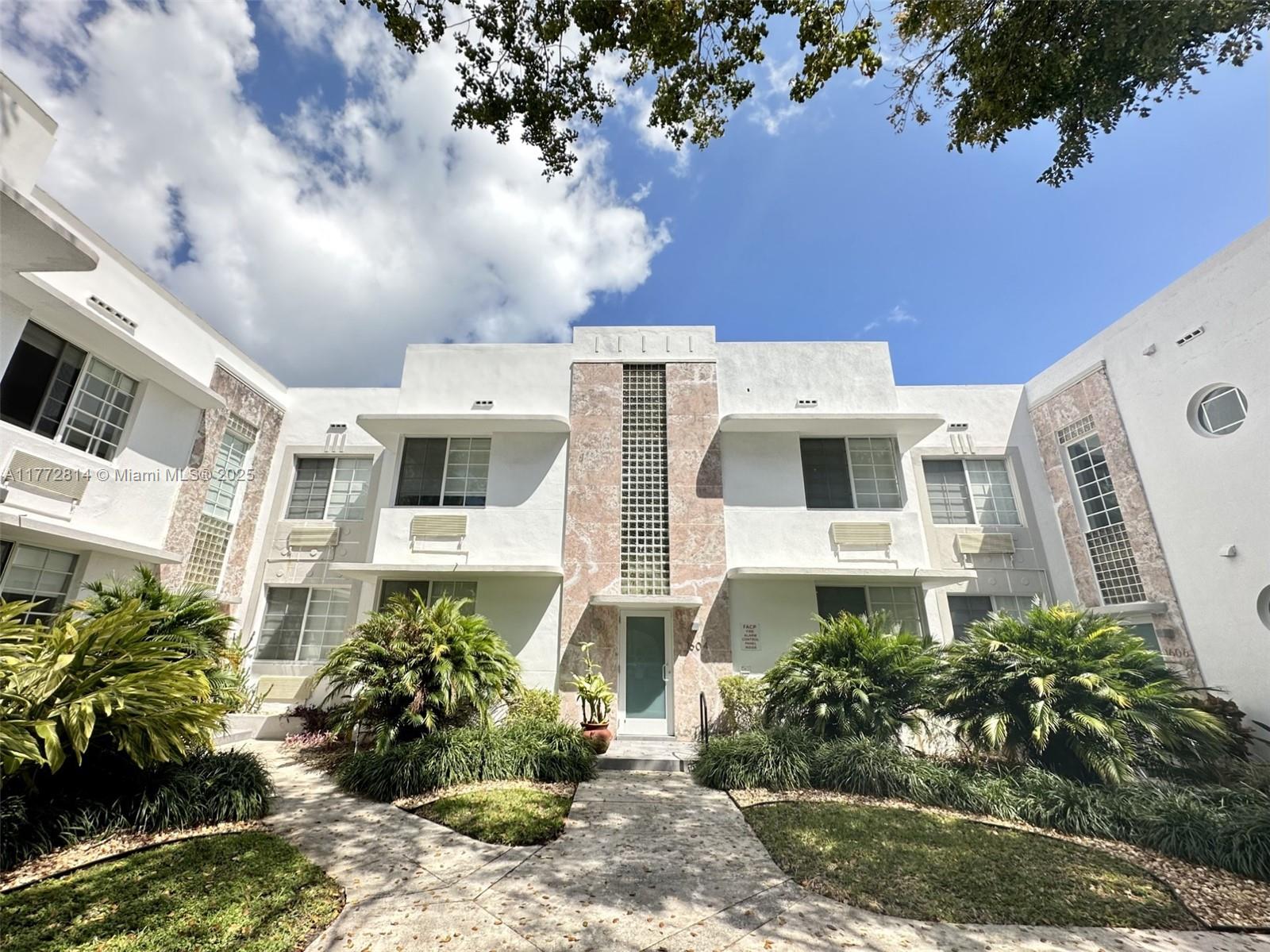 Rental Property at 1615 Jefferson Ave 11, Miami Beach, Miami-Dade County, Florida - Bedrooms: 1 
Bathrooms: 1  - $2,420 MO.