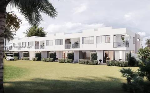 PALM AIRE TOWNHOUSES - Residential