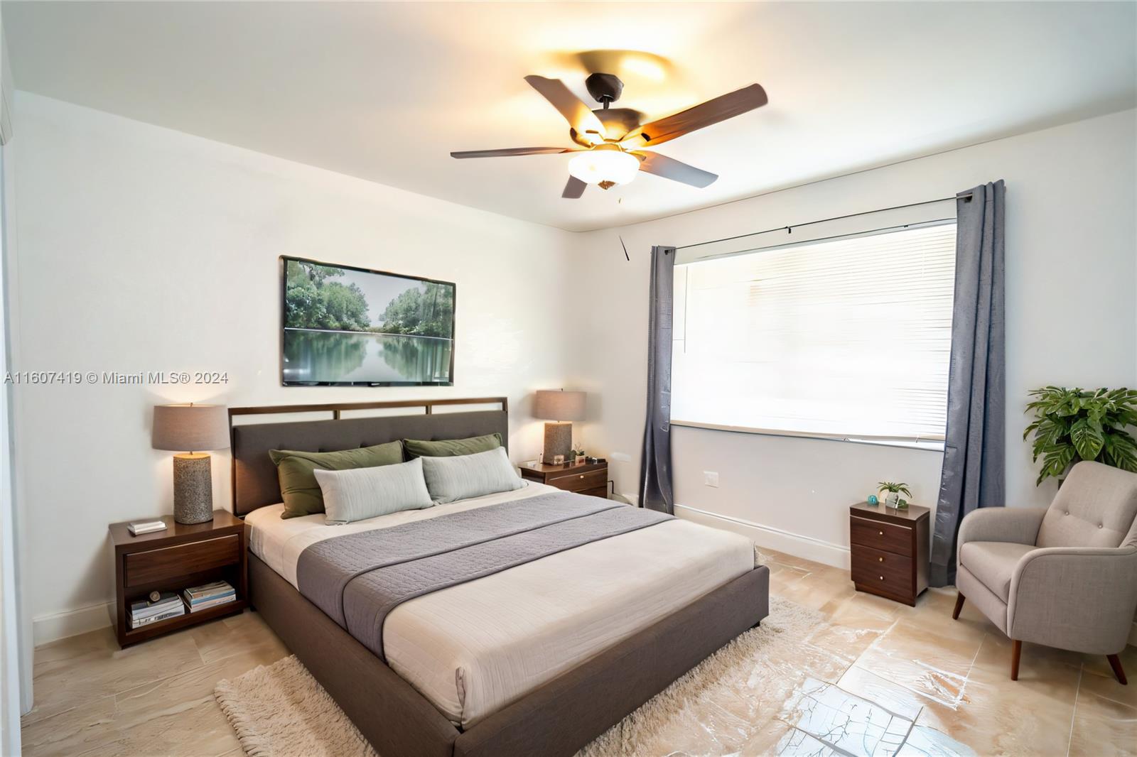 OCEAN BREEZE GARDENS RESU - Residential Lease