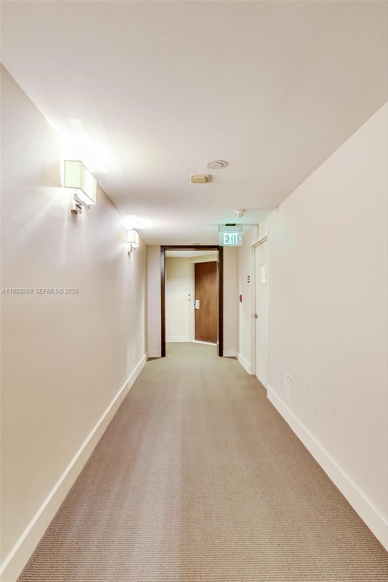 1000 ISL BLVD WILLIAMS IS - Residential Lease