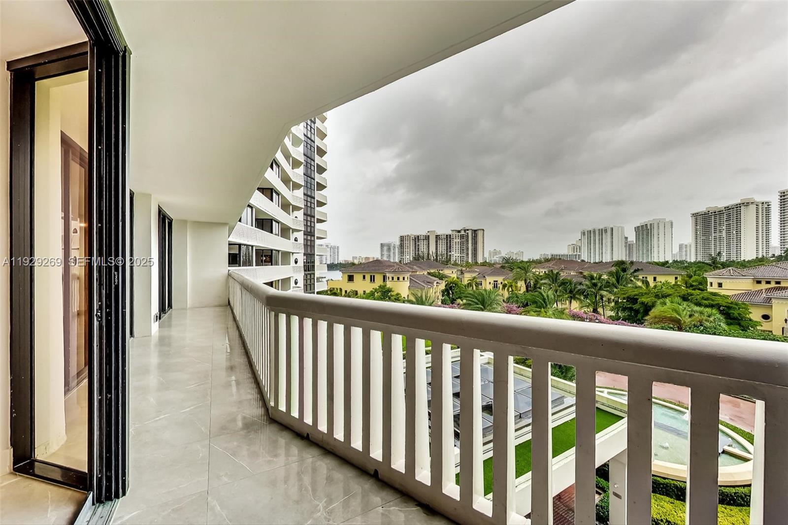 1000 ISL BLVD WILLIAMS IS - Residential Lease