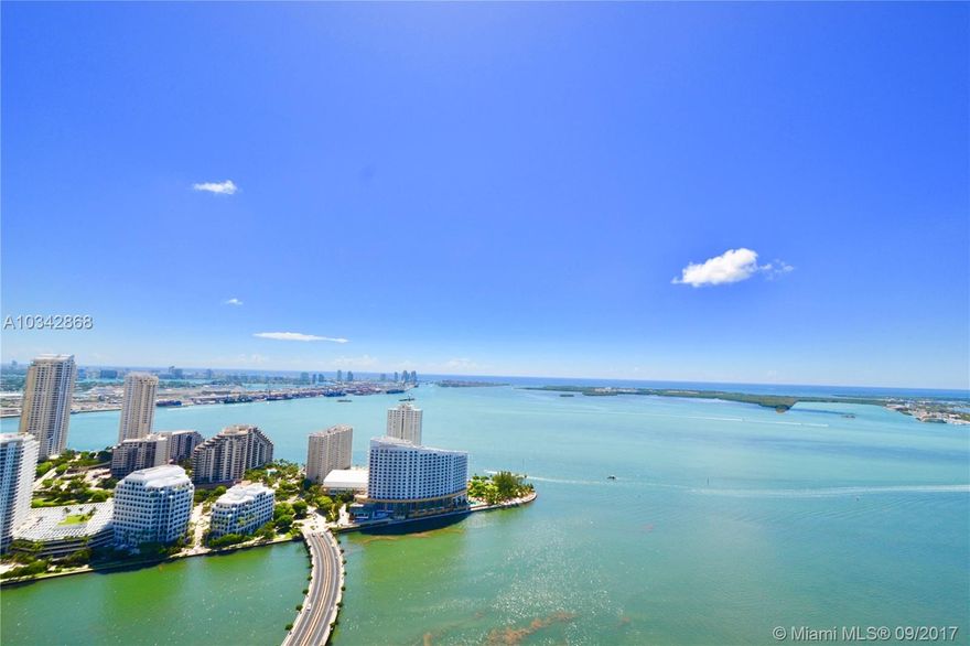 Live in the Sky! Amazing 2Br/2.5B 2 parking spaces, unit with marble floors thru-out, European eat-in kitchen with granite counters & GE stainless steel appliances, California closets, full-size washer/dryer . 10 FT ceilings, high bay windows with panoramic views of Biscayne Bay, South Beach & Key Biscayne. Walking distance to Brickell Center & Mary Brickell Village. Bldg. offers, 2 oversize pools, Jacuzzi, Gym, wine storage room, full-service business center, 24hr security, and valet parking.