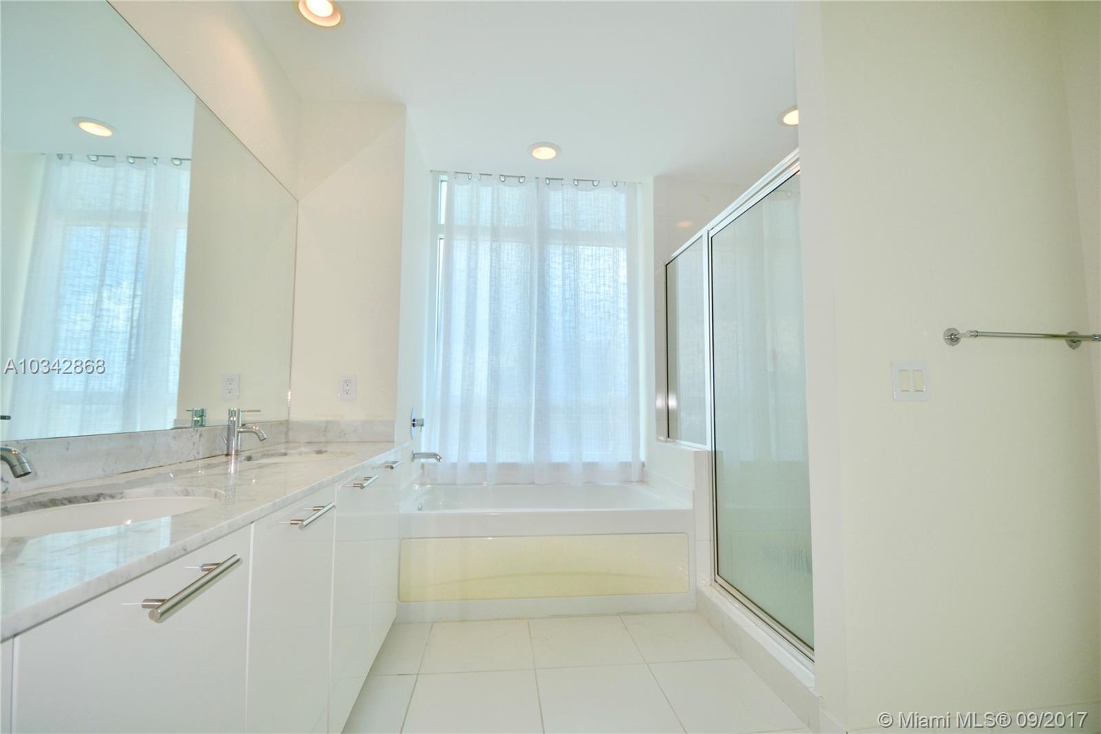 THE PLAZA 851 BRICKELL CO - Residential Lease