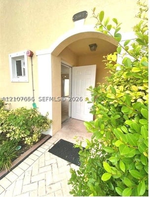 2088 NE 167TH ST # 2-111, NORTH MIAMI BEACH, FL 33162 - Image c9bbb0d73cf00d0a505ce4dec96e105e/420861857