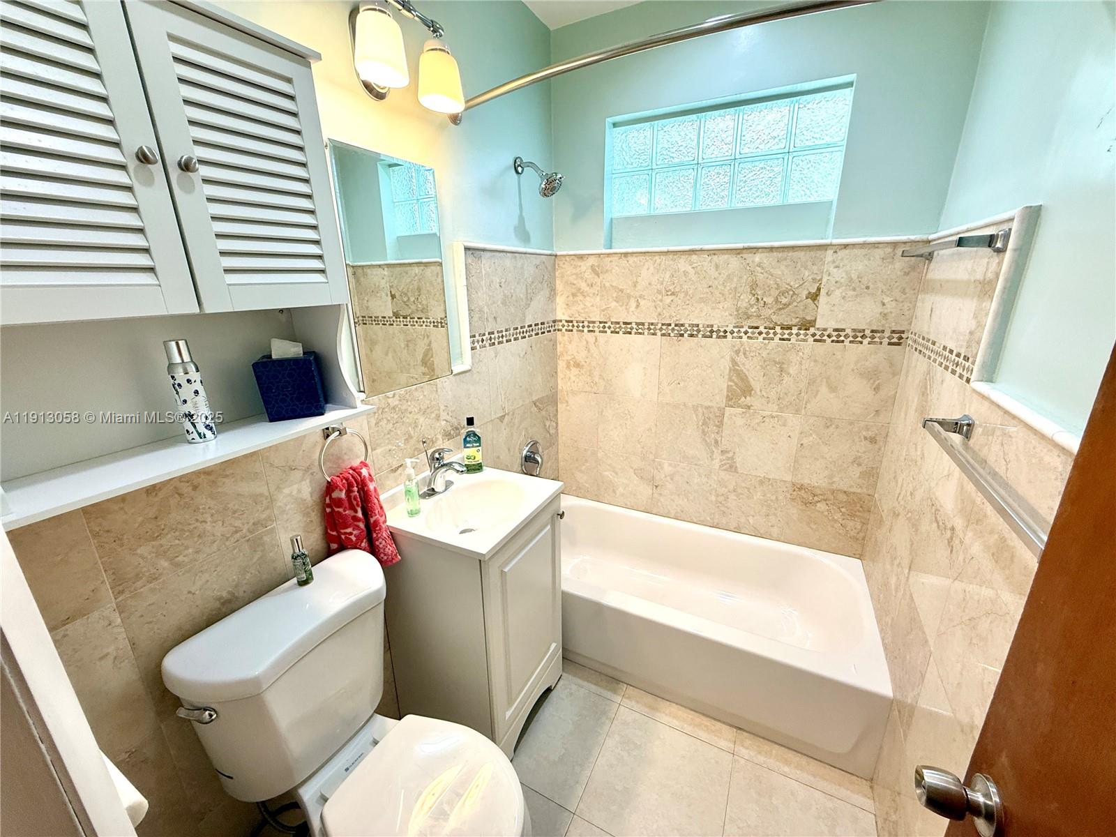 CORAL VILLAS REV - Residential