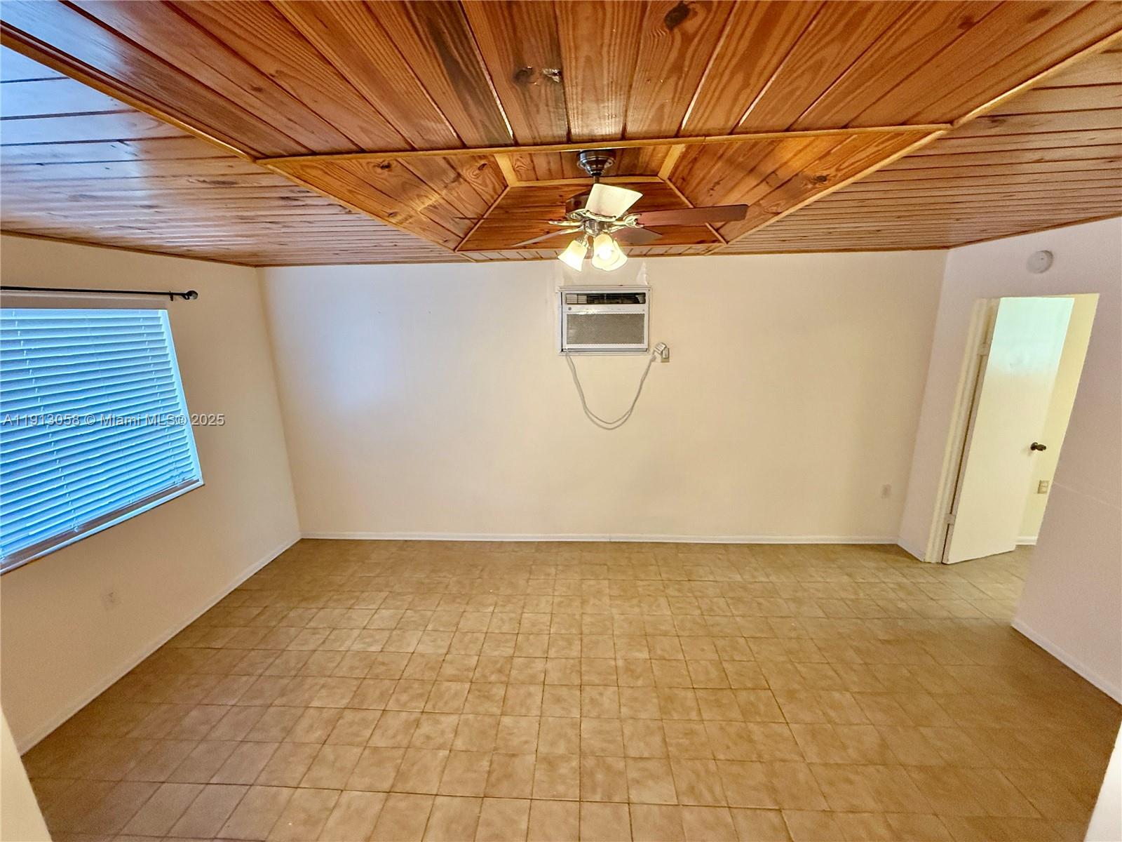 CORAL VILLAS REV - Residential