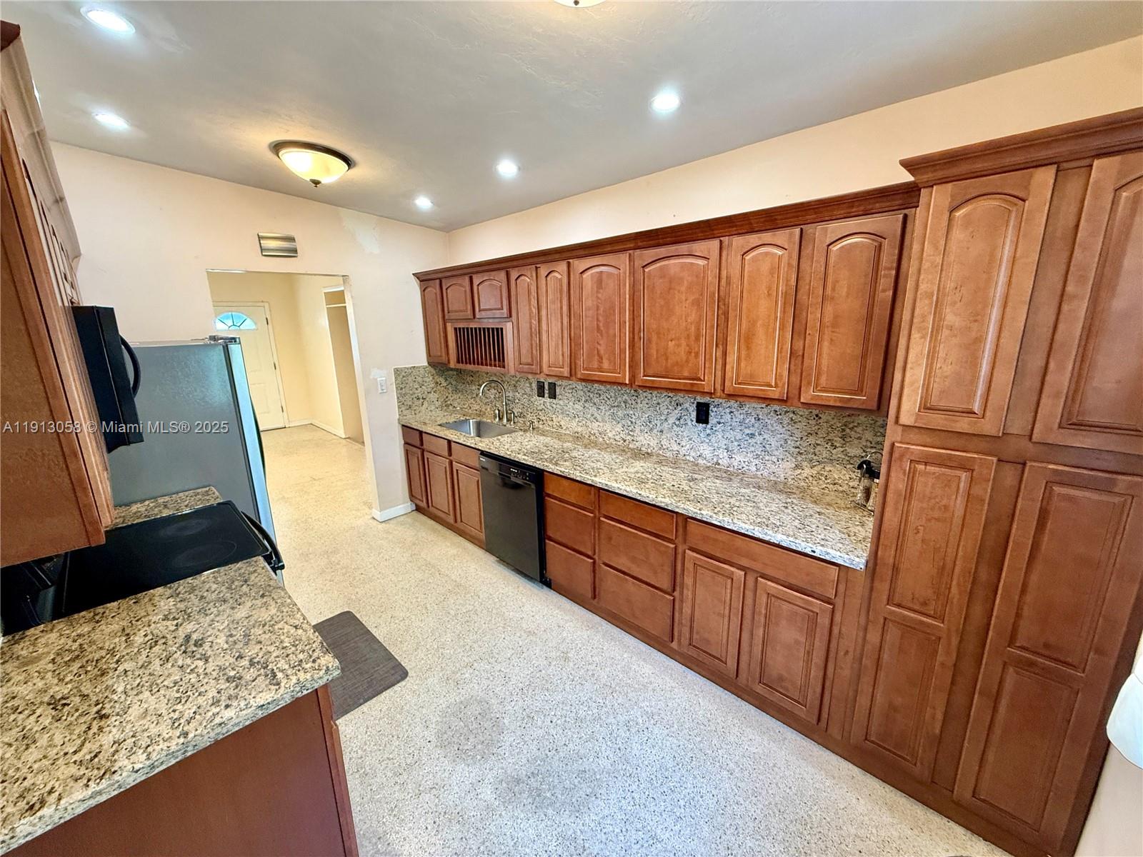 CORAL VILLAS REV - Residential