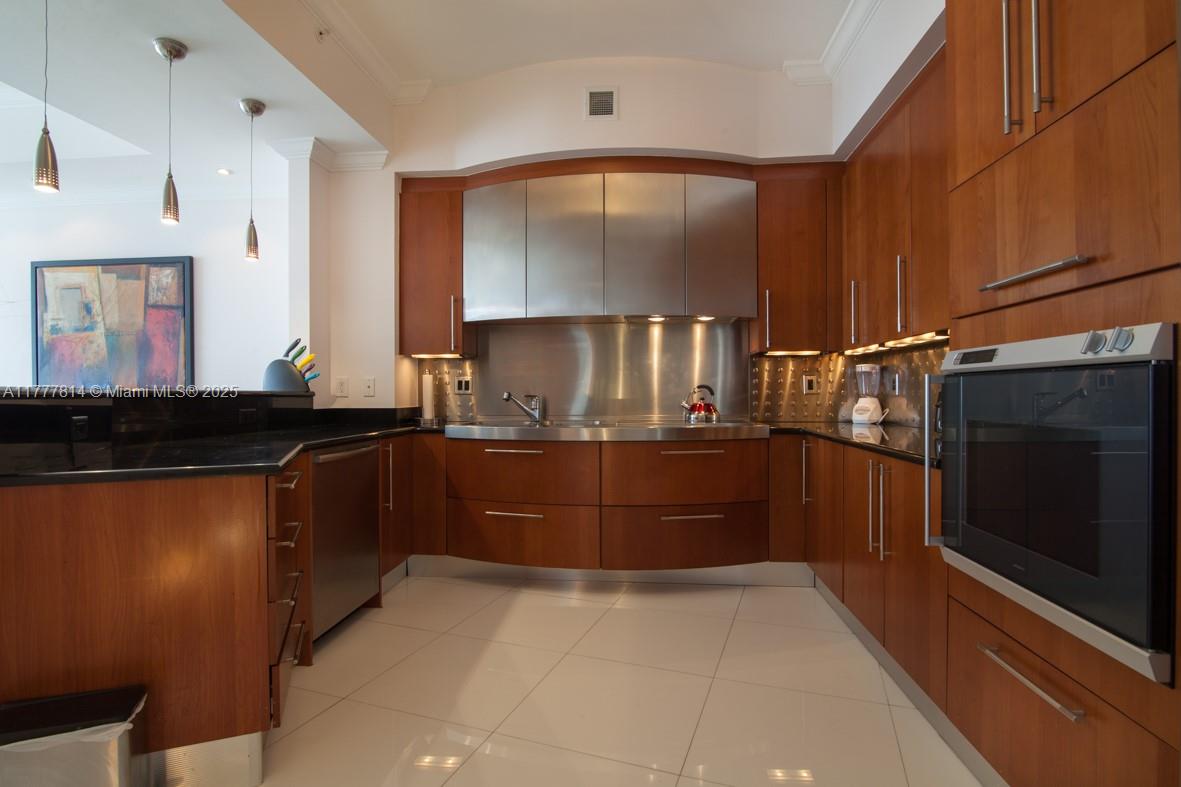 Rental Property at 18101 Collins Ave 1803, Sunny Isles Beach, Miami-Dade County, Florida - Bedrooms: 2 
Bathrooms: 2  - $4,900 MO.