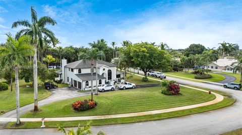 13840 Chatham Pl Davie FL 33325