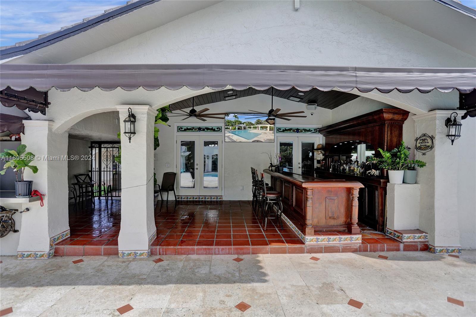 BIRD ROAD FARMSITES - Residential