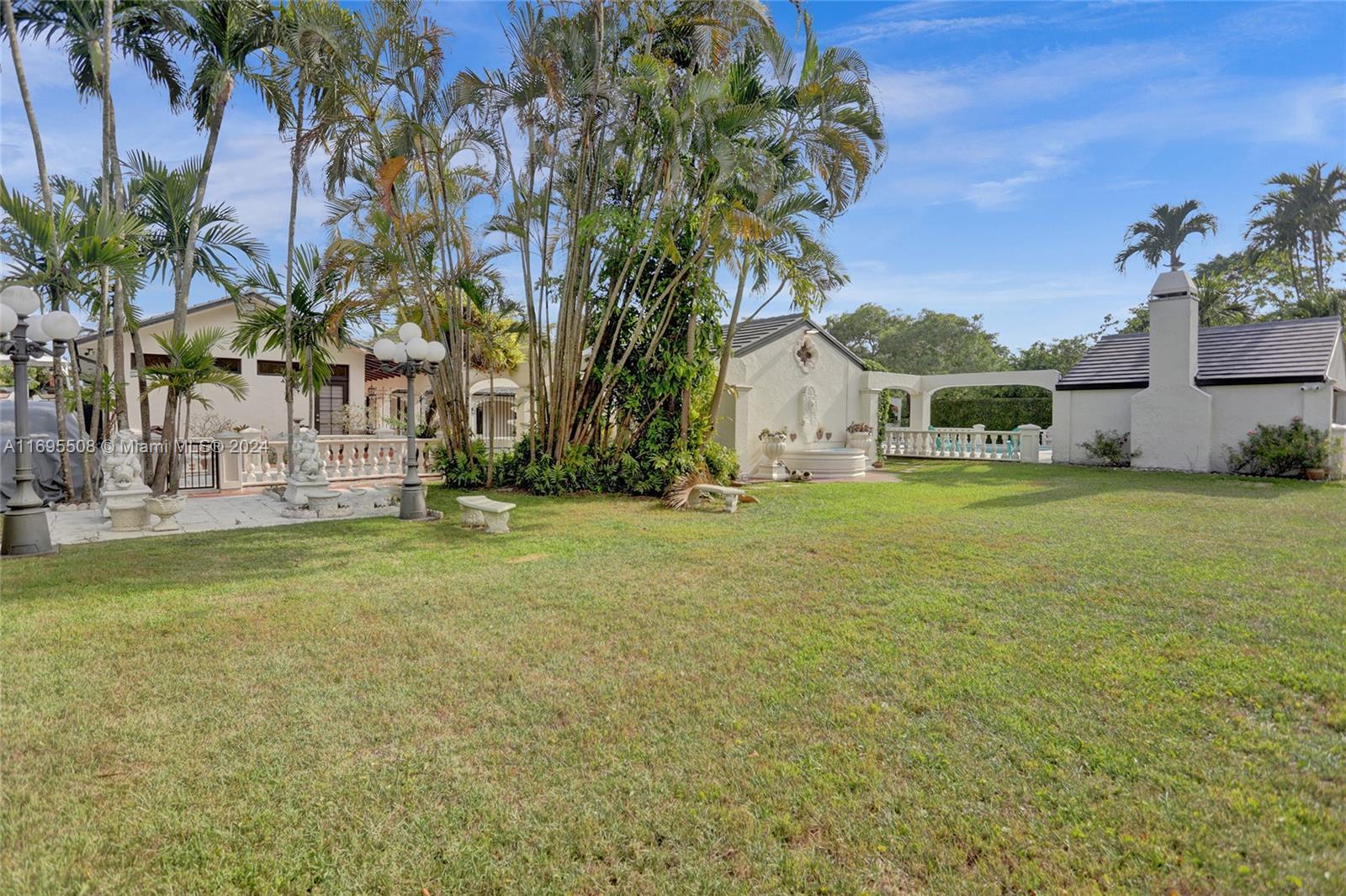 BIRD ROAD FARMSITES - Residential