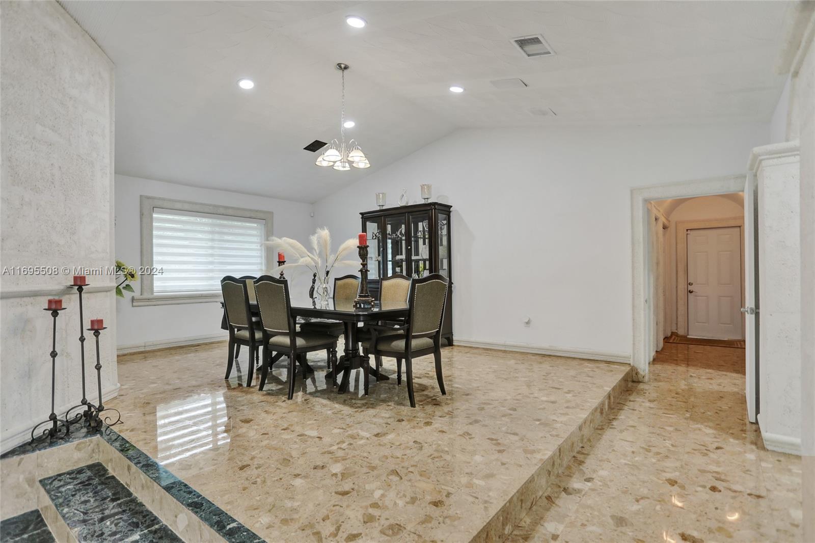 BIRD ROAD FARMSITES - Residential