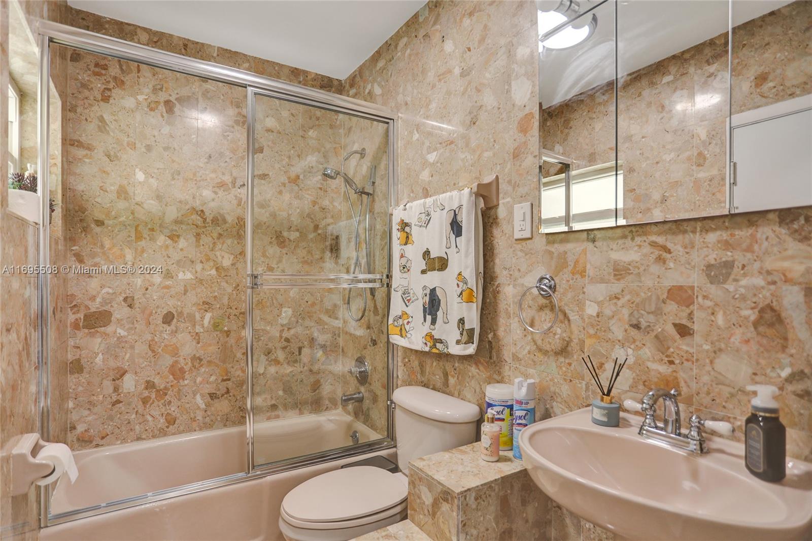 BIRD ROAD FARMSITES - Residential