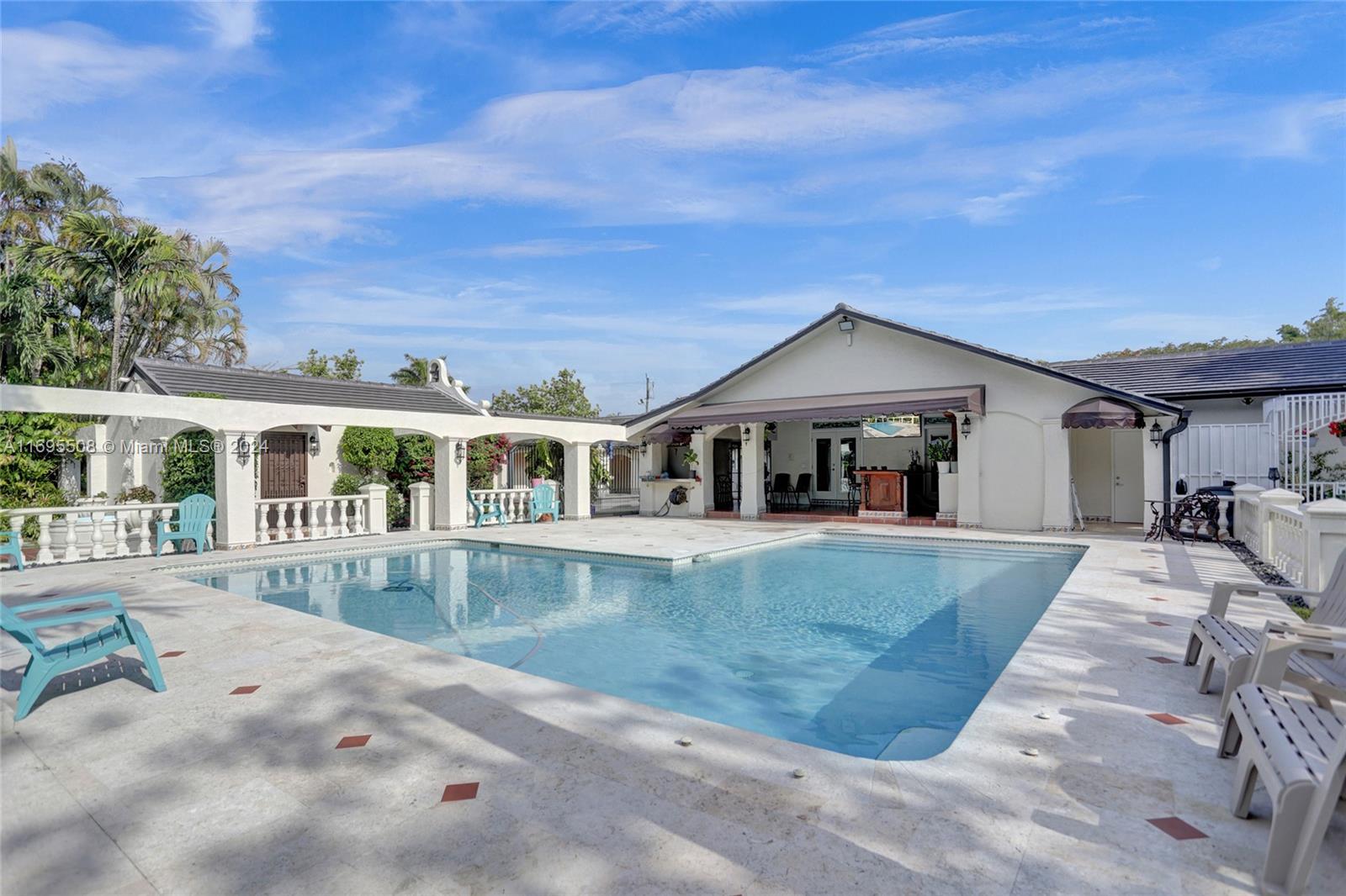 BIRD ROAD FARMSITES - Residential