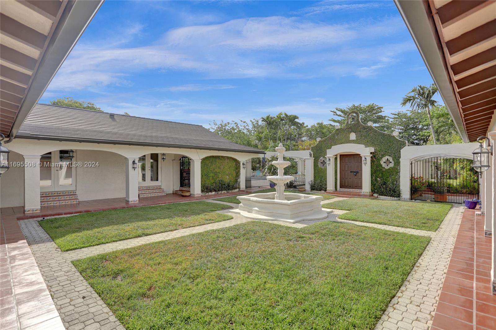 BIRD ROAD FARMSITES - Residential