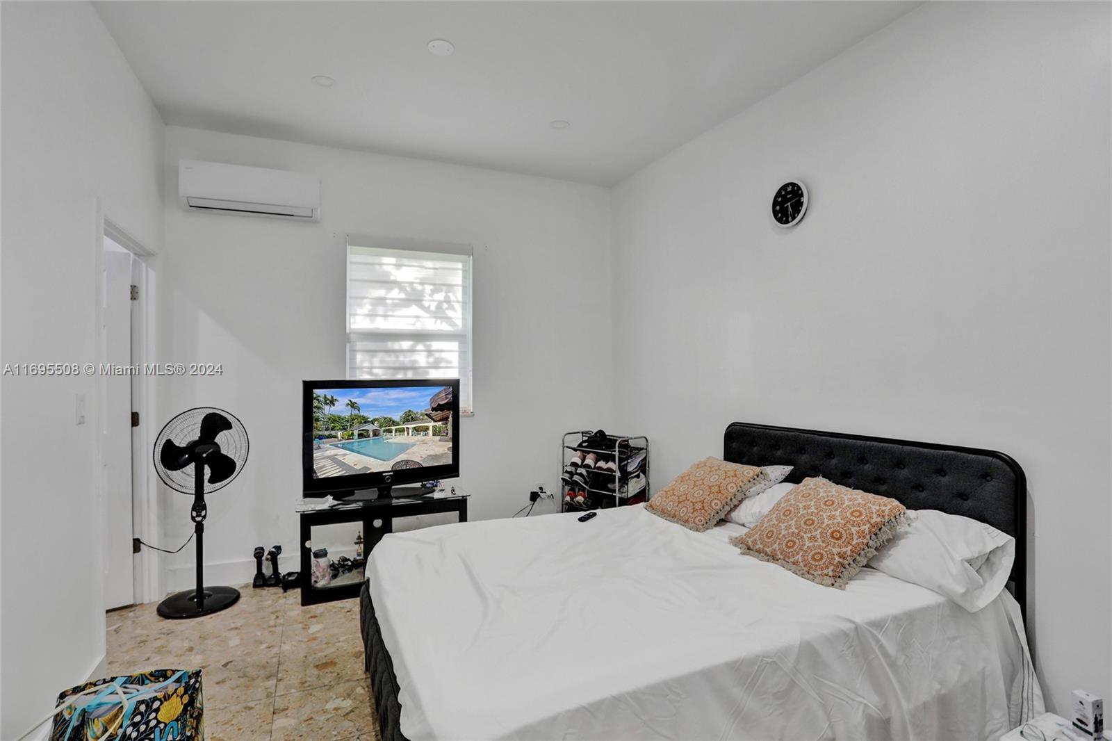 BIRD ROAD FARMSITES - Residential