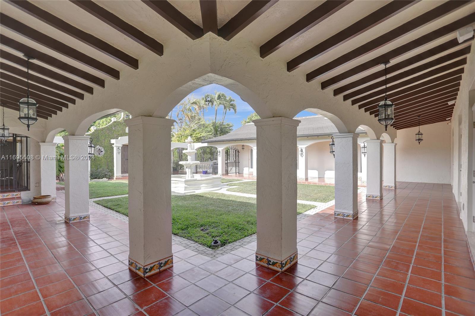 BIRD ROAD FARMSITES - Residential