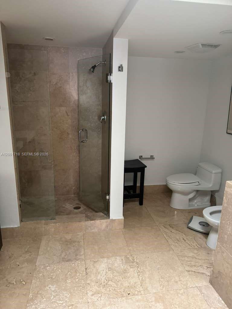 KEY COLONY NO 4 CONDO - Residential Lease