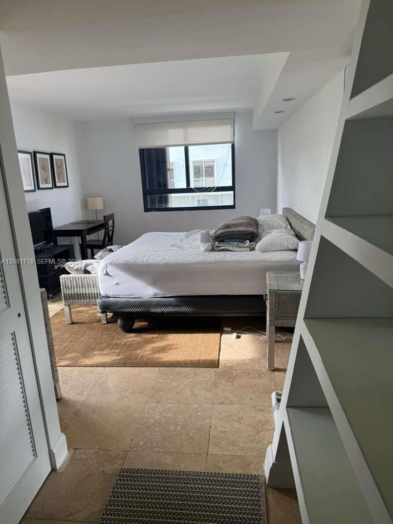 KEY COLONY NO 4 CONDO - Residential Lease