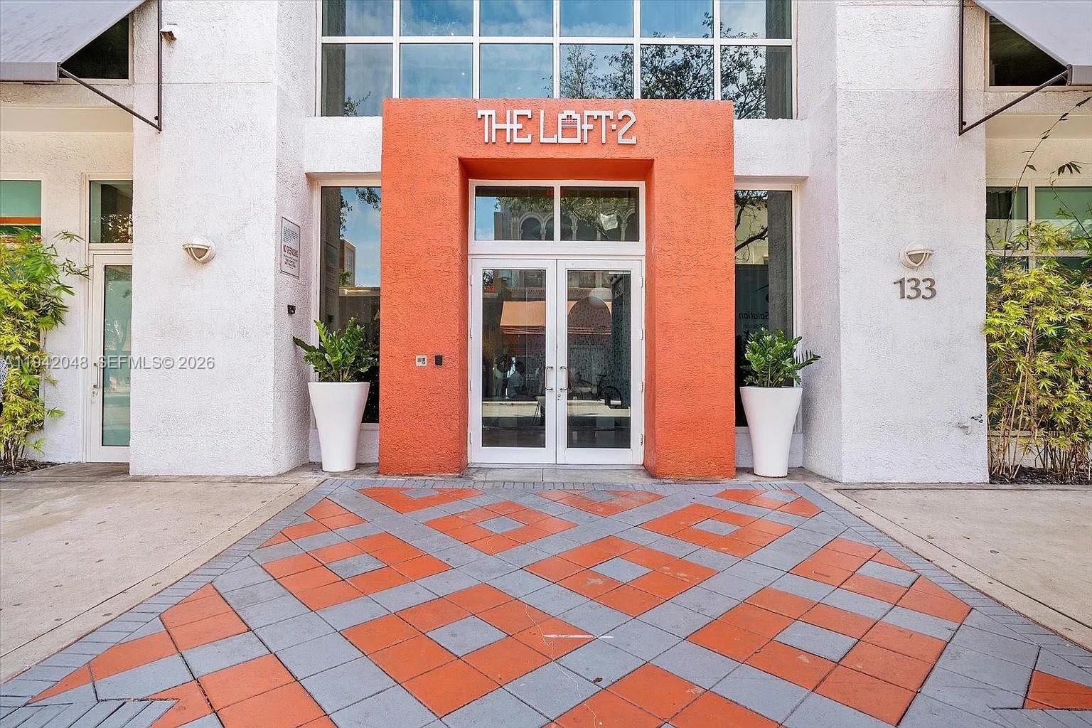 THE LOFT DOWNTOWN II COND - Residential Lease