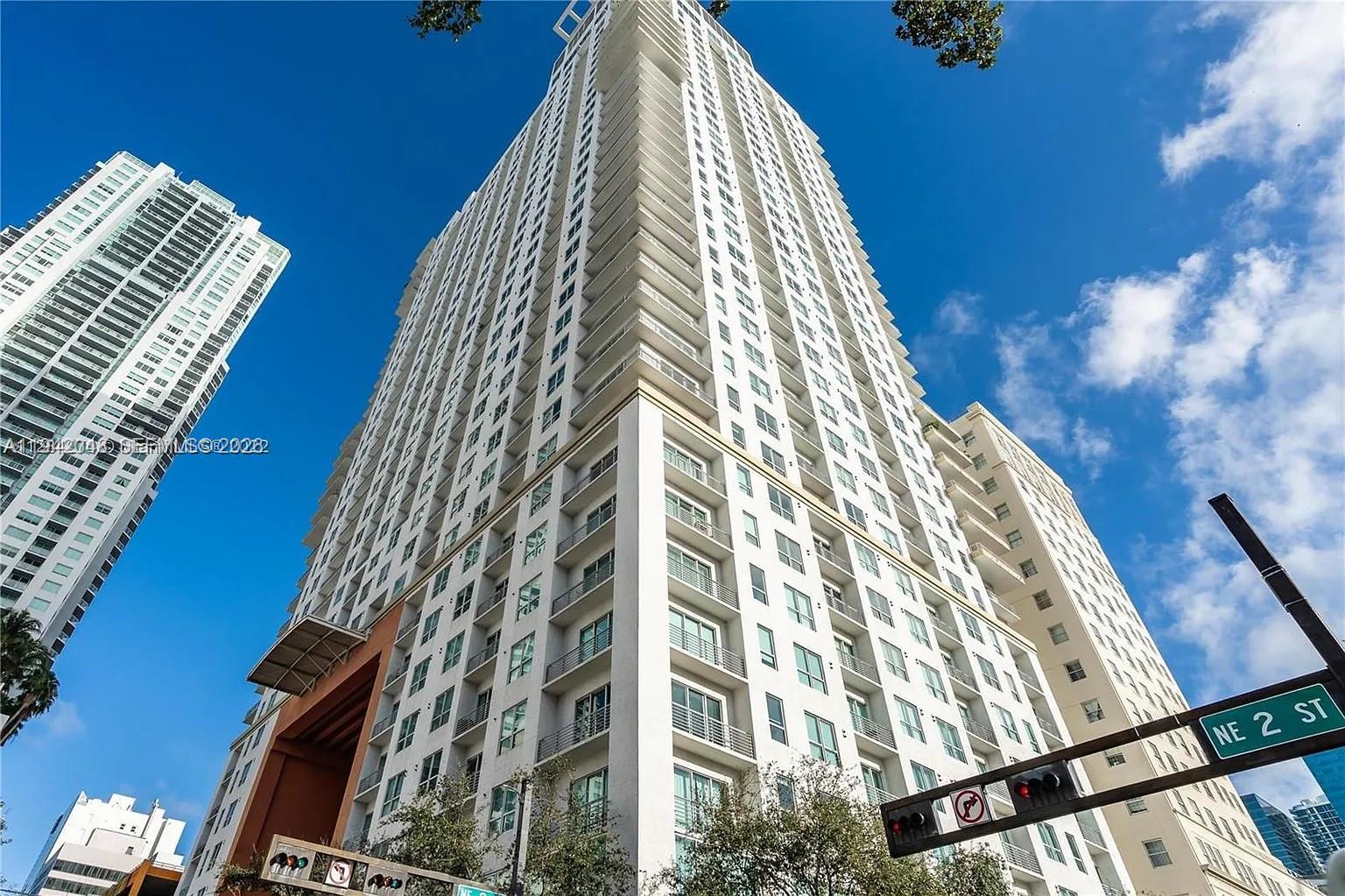 THE LOFT DOWNTOWN II COND - Residential Lease