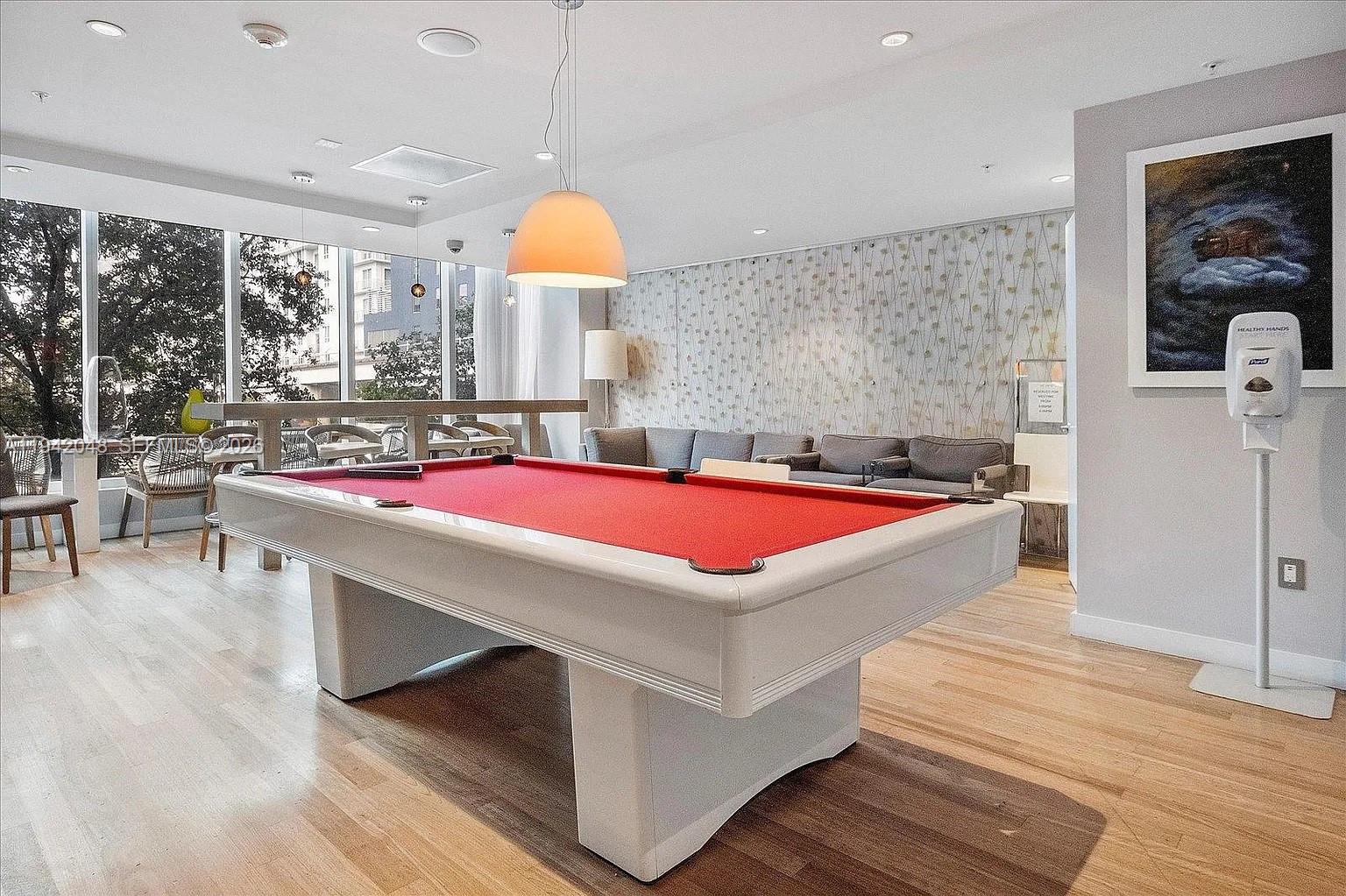 THE LOFT DOWNTOWN II COND - Residential Lease