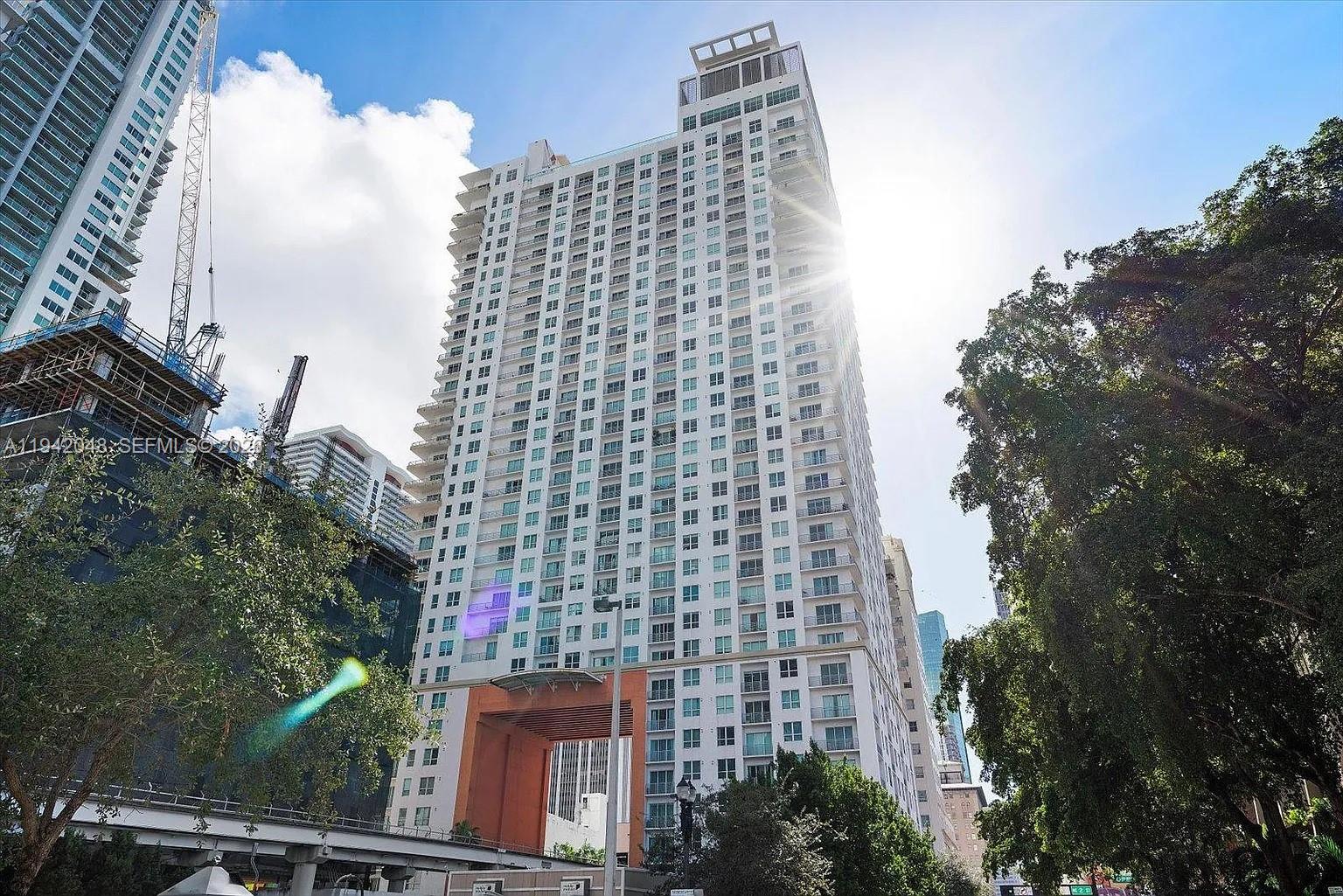 THE LOFT DOWNTOWN II COND - Residential Lease