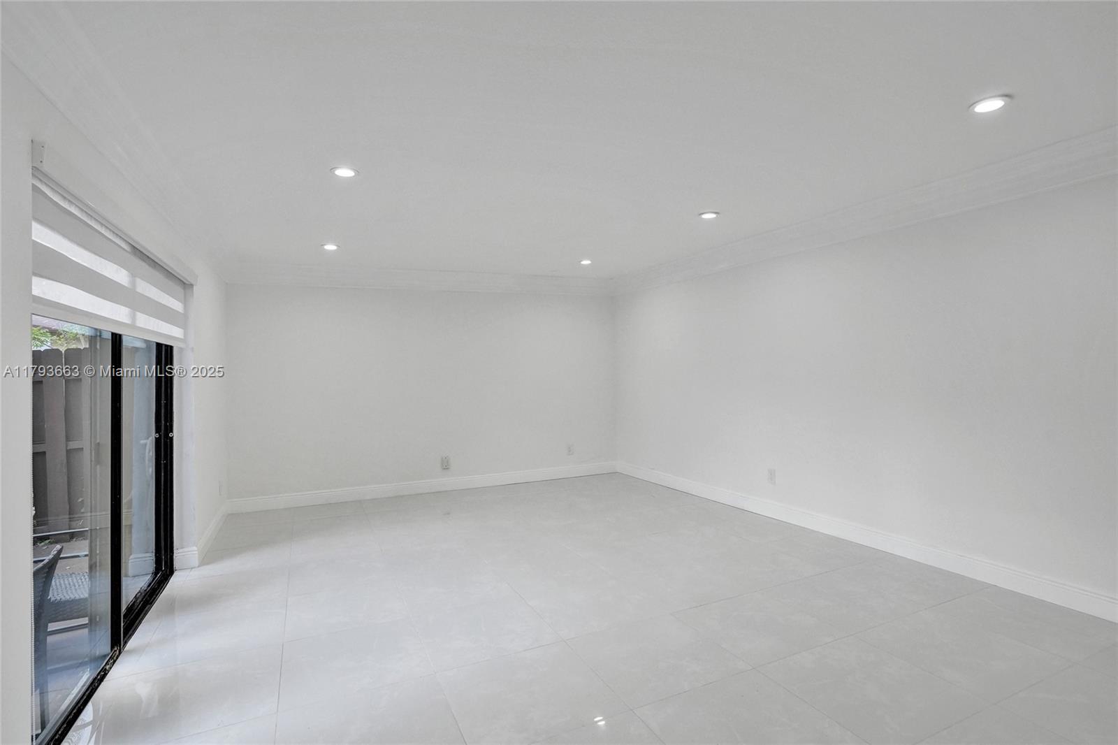 LAUDERDALE NORTH PARK SEC - Residential