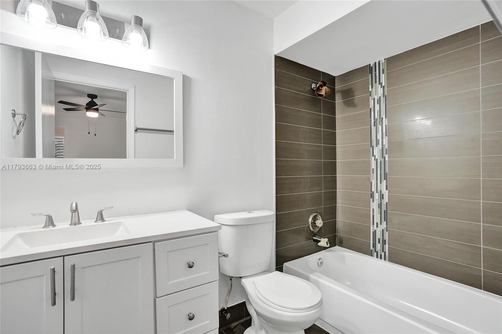LAUDERDALE NORTH PARK SEC - Residential