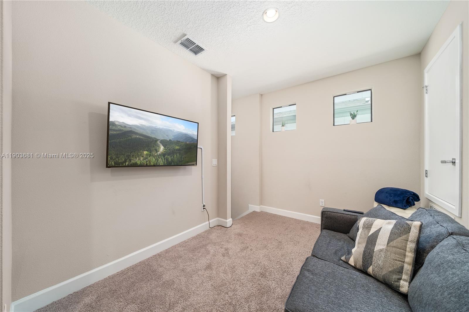 VILLA DOMANI - Residential