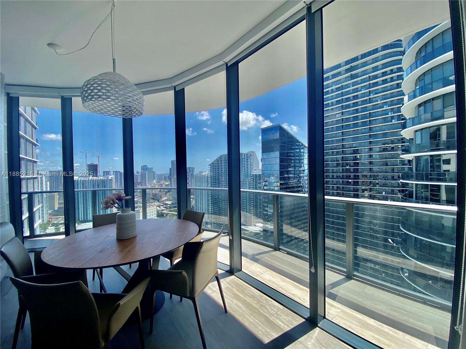 55 SW 9th St 4201