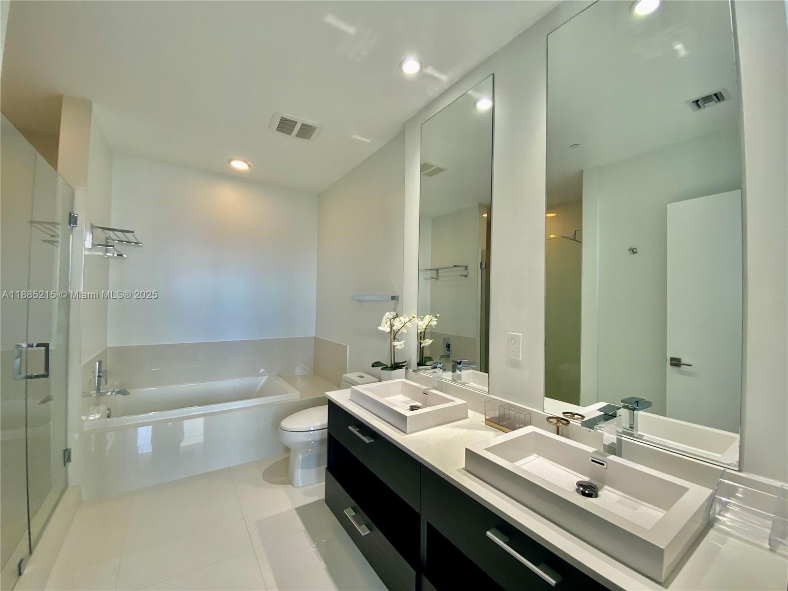 BRICKELL HEIGHTS WEST CON - Residential Lease