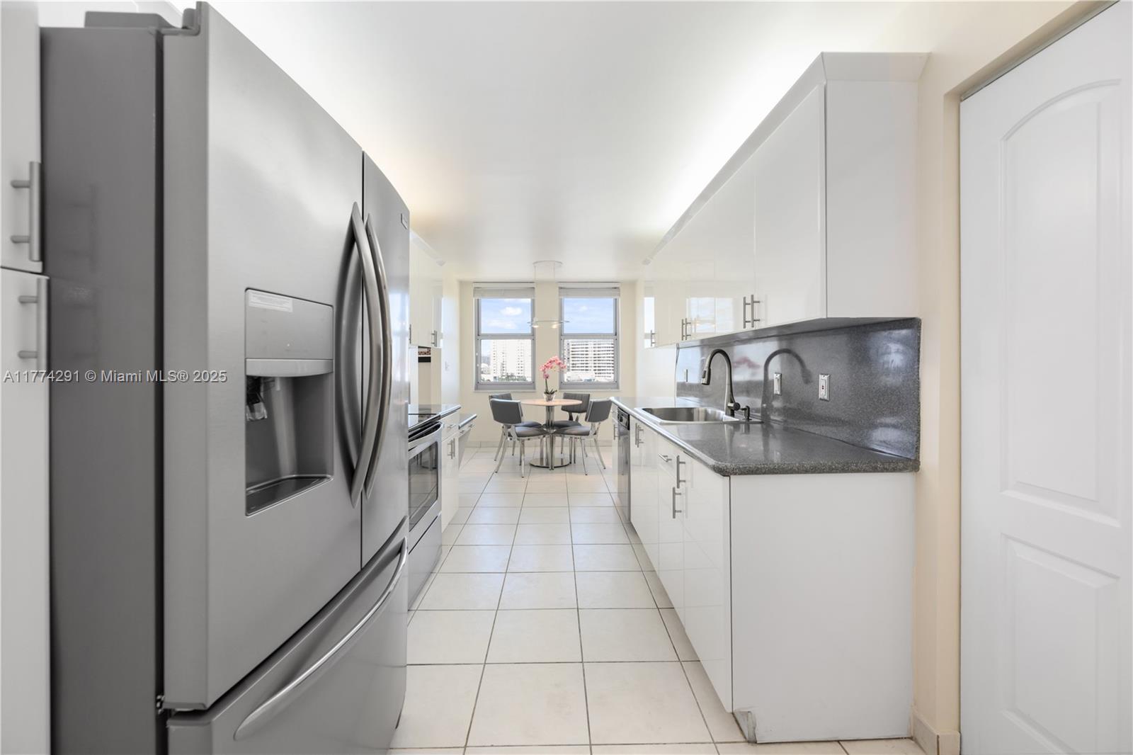 MALAGA TOWERS CONDO - Residential