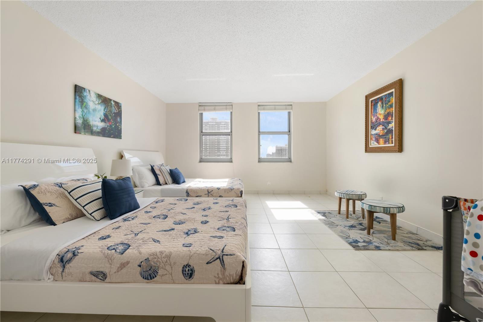 MALAGA TOWERS CONDO - Residential