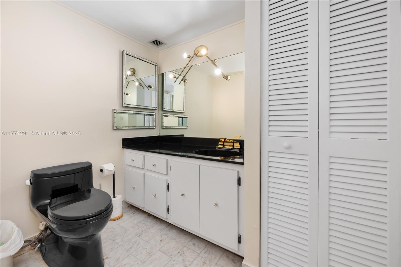 MALAGA TOWERS CONDO - Residential