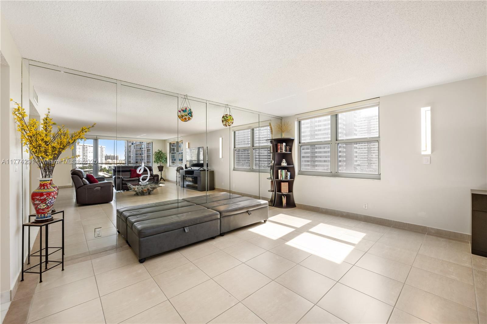1920 S Ocean Dr 7A
