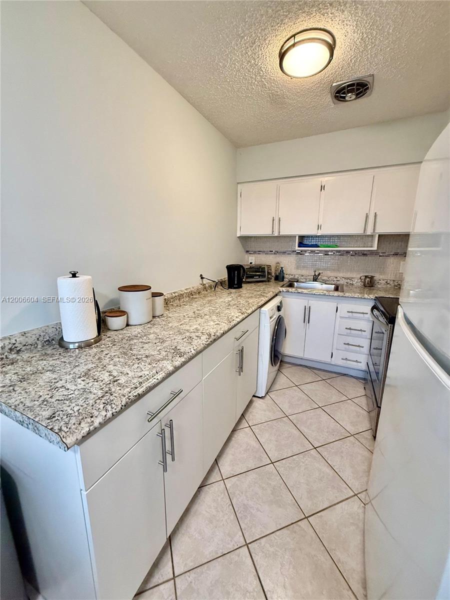 ROLEN LAKE GARDENS CO-OP - Residential