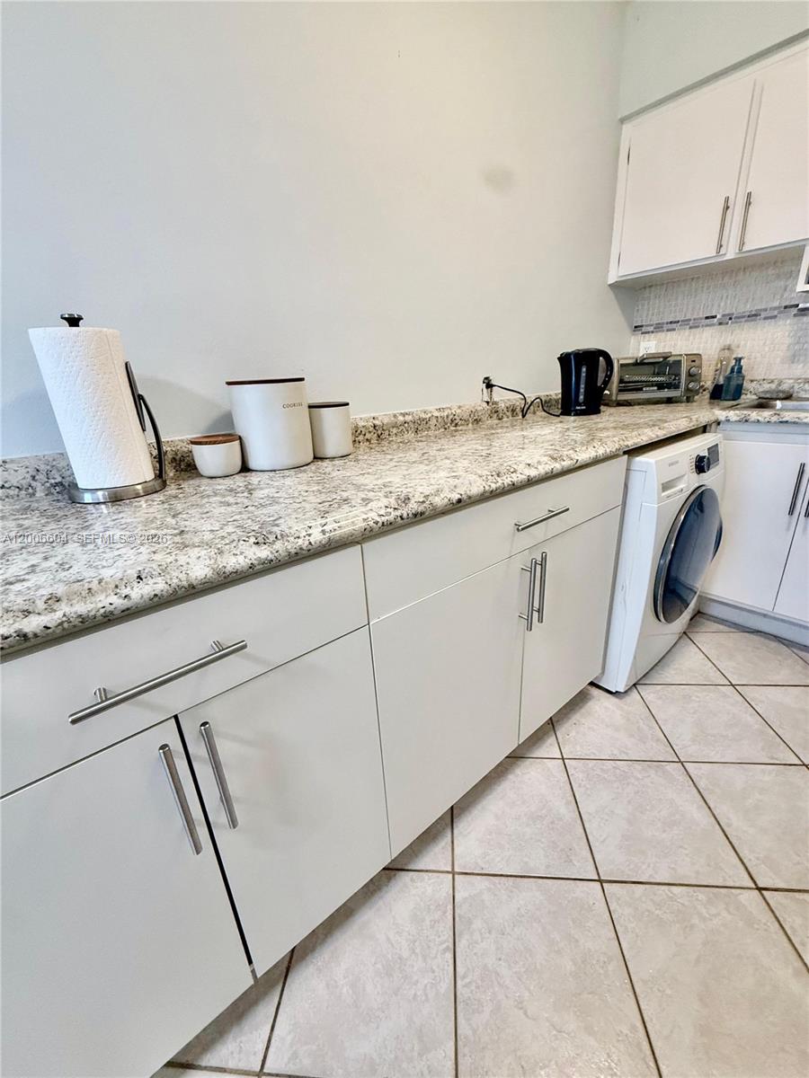 ROLEN LAKE GARDENS CO-OP - Residential