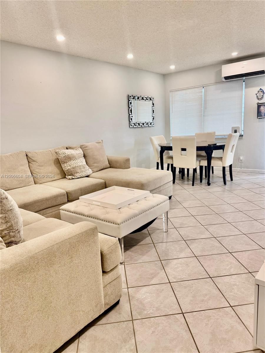 ROLEN LAKE GARDENS CO-OP - Residential