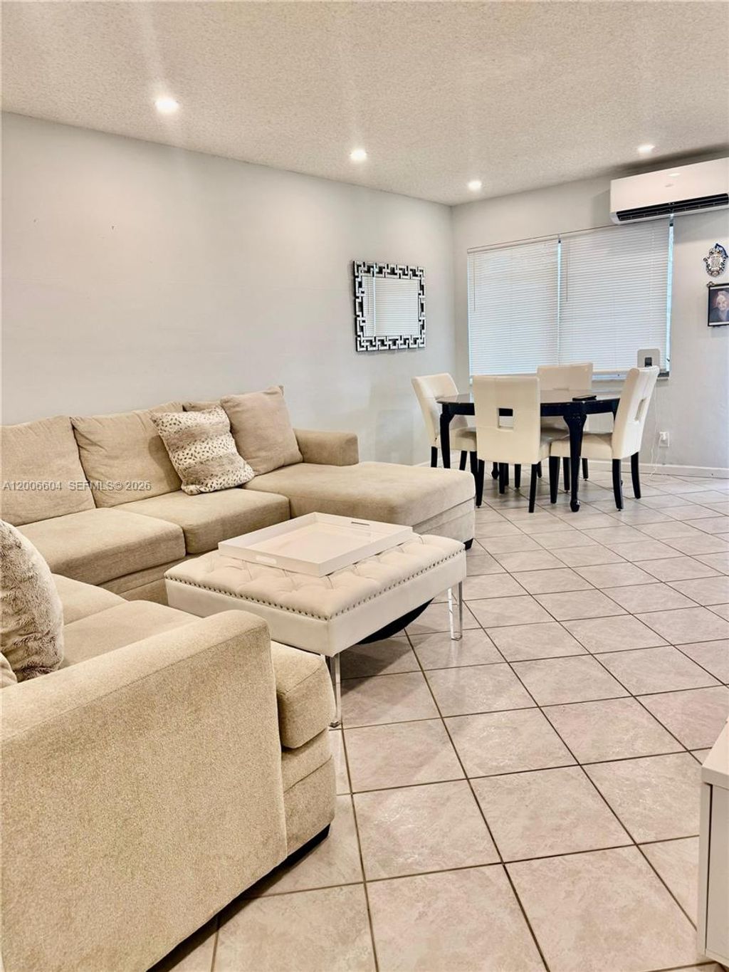 Photo of 800 SW 11th Ave #19A, Hallandale Beach, FL 33009 (MLS # A12006604)