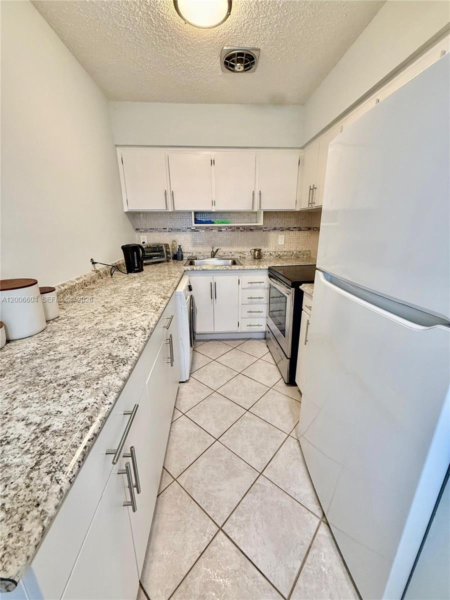 ROLEN LAKE GARDENS CO-OP - Residential