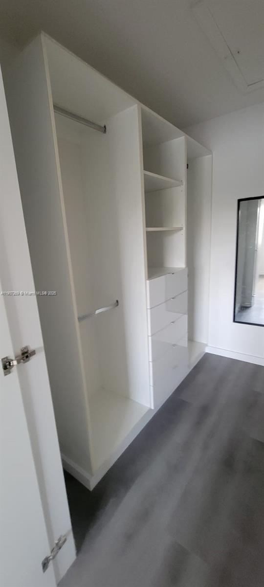 VENETIA GARDENS SOUTH CON - Residential Lease