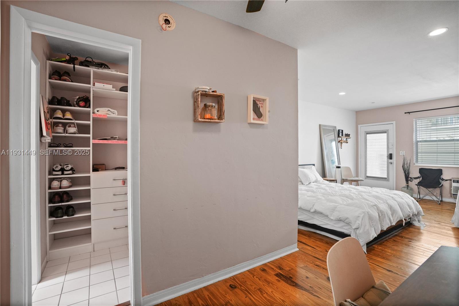 OCEAN SHORE CO-OP APTS IN - Residential