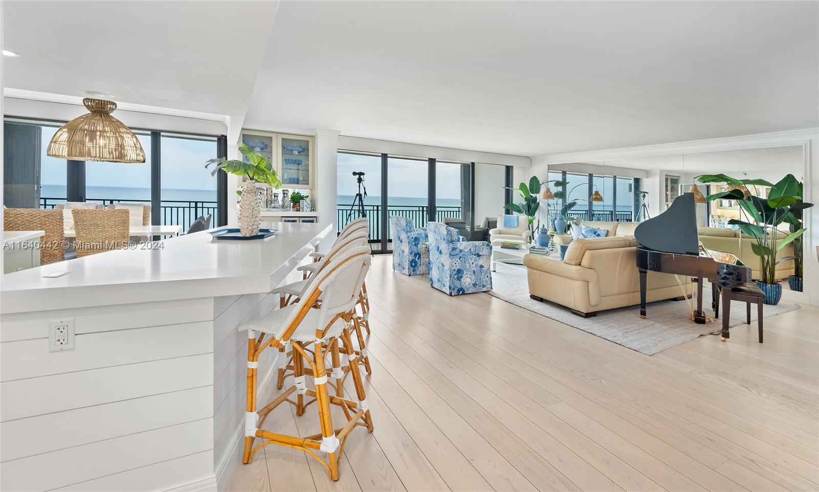 PASSAGES OF JUPITER ISLAN - Residential