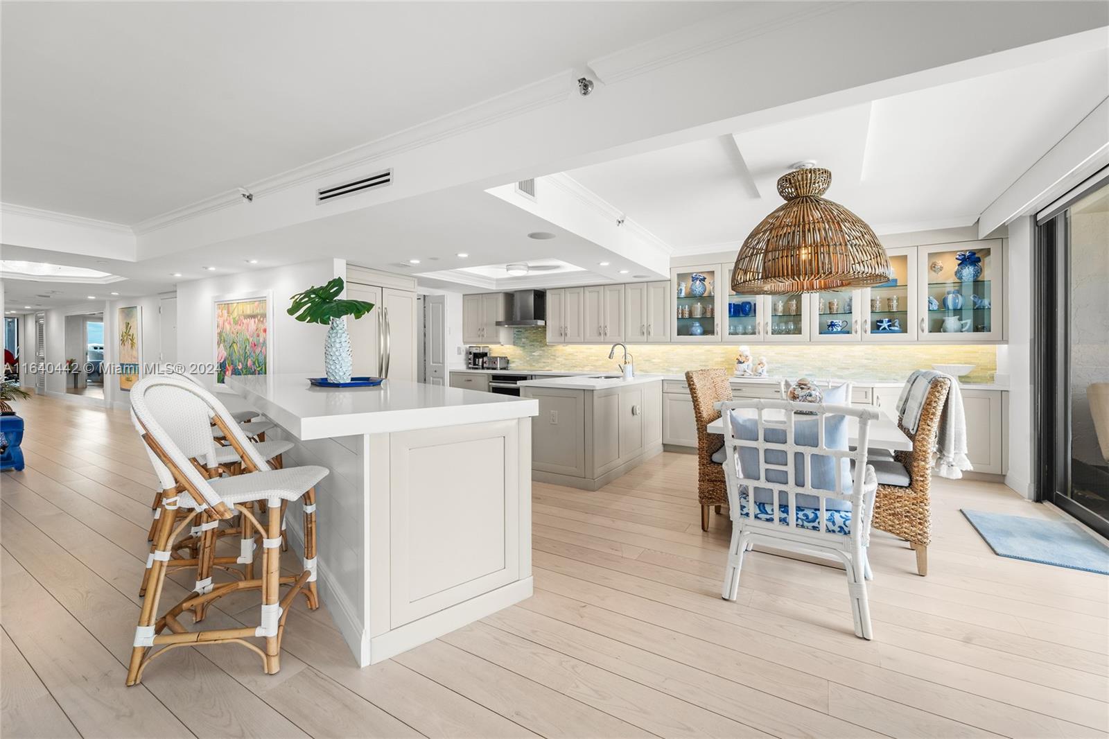 PASSAGES OF JUPITER ISLAN - Residential